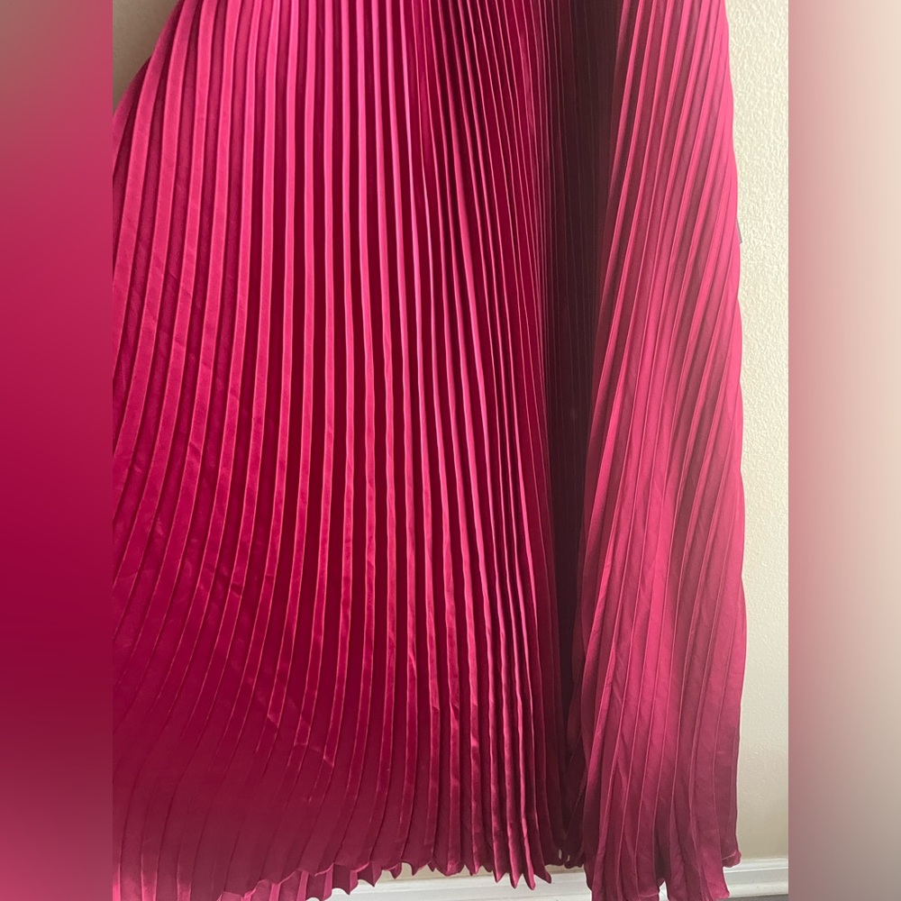 New Lulus Got the Glam Wine Red Pleated Cutout Maxi Dress Small - Picture 12 of 16